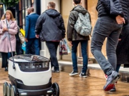 Эстония впервые в мире ввела доставку посылок роботами-курьерами