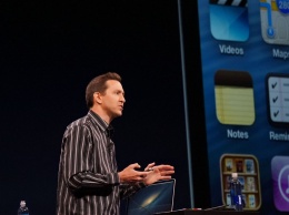 Скотт Форстолл рассказал, что подтолкнуло Джобса к созданию iPhone