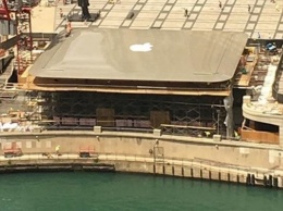 В Чикаго появился магазин Apple с крышей в виде MacBook