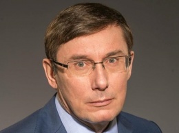 Луценко снова готовит повышение зарплат прокурорам