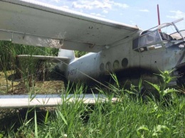 На юге Одесской области совершил аварийную посадку кукурузник