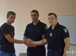 Полицейский, наступивший на горло активисту в Николаеве: «Мне показалось, он хотел плюнуть»