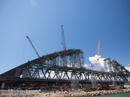 Министр транспорта отметил хорошие темпы строительства моста в Крым