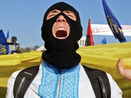 Шухевичфест на Украине: сельские наци неизбежно возьмут Киев