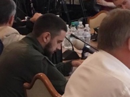 Луценко в комитете Рады продемонстрировал прослушку разговоров нардепа Дейдея