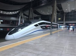 Китай запустил новый скоростной спальный поезд Пекин-Шанхай (фото)