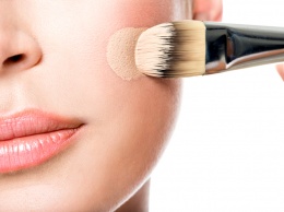 9 распространенных ошибок в макияже, которые заставляют вас выглядеть старше