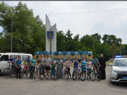Молодежь Днепропетровщины поучаствовала в велопаломничестве (Фото)