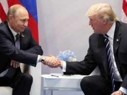 Эксперт по языку жестов проанализировала поведение Путина и Трампа во время встречи