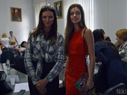 Мисс Украина 2016 планирует стать наставницей для ребенка из интерната