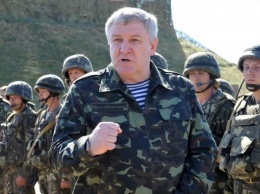 Министра обороны времен Януковича подозревают в нанесении 40 млн убытков