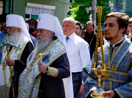 В центре Одессы прошел многотысячный крестный ход в честь Касперовской иконы