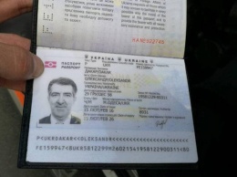 Киллер Кадырова: украинский паспорт я купил в Одессе на Привозе