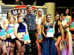 Танцовщицы из Кривого Рога завоевали две "бронзы" на Всеукраинском чемпионате