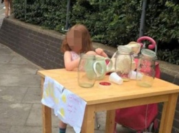 В Лондоне 5-летнюю девочку оштрафовали на $300 за торговлю лимонадом