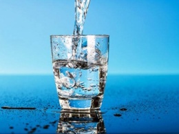Стакан воды с утра: 8 полезных свойств