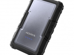 ADATA представляет внешний аккумулятор D16750