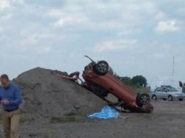 Смертельное ДТП под Киевом: девушку-водителя выбросило из авто (ФОТО)