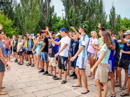 В Феодосии порядка 200 юных крымчан поучаствовали в патриотическом квесте