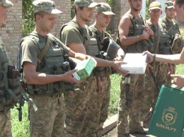 Украинские бойцы получили поддержку от бахмутчан