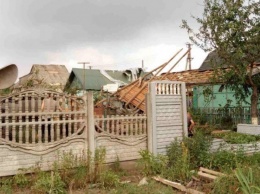 На Днепропетровщине разгул стихии, здания остались без крыш