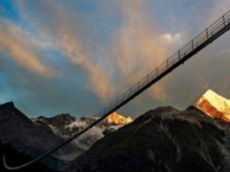 Почти 500 метров! В Швейцарии отрыли самый длинный подвесной мост в мире