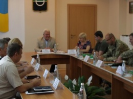 Бахмут с рабочим визитом посетили народные депутаты Украины