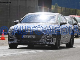 Новая Audi A7 проходит завершающие дорожные испытания