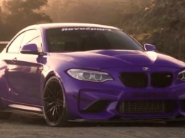 Обновленный спорткар BMW M2 RevoZport показали в необычном фиолетовом цвете