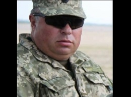 Волонтер: полковник Генштаба приказал снять украинские флаги и хамил бойцам