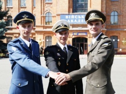 В Военной академии состоялся выпуск: дипломы получили 40 молодых лейтенантов