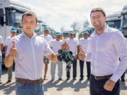 Украинские аграрии получили партию грузовиков Scania