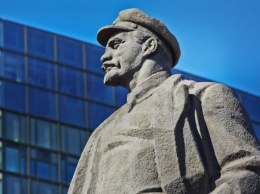 Наши памятники Ленину будут стоять: большое эксклюзивное интервью Эдуарда Басурина