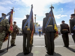 Война с Москвой и желто-синие флаги в Севастополе, - жителей Украины зомбируют по случаю «Дня независимости»