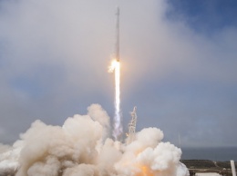 SpaceX успешно запустила тайваньский спутник и приземлила первую ступень на баржу