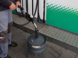 В Днепре на АЗС недолили бензина на 320 гривен