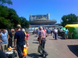 В центре Запорожья напротив цирка узаконят стихийный рынок