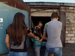 В Запорожской области подросткам не дали повеселиться на крыше (Видео)