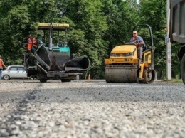 На Днепропетровщине водители оценили ремонт дорожного покрытия