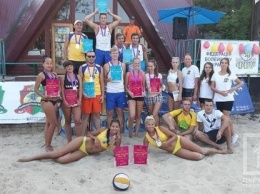 В Кривом Роге прошли соревнования по пляжному волейболу