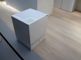 Panasonic показал робот-холодильник для самых ленивых