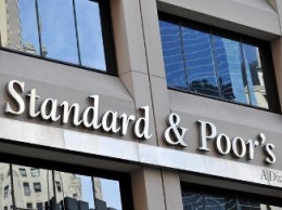 S&P изменило прогноз суверенных рейтингов Казахстана с "негативного" на "стабильный"