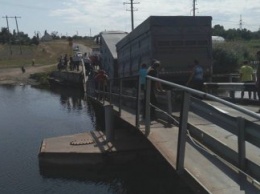 На Николаевщине многострадальный мост в Пересадовке снова подтопила фура