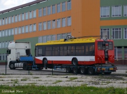 В Украину начали прибывать первые белорусские троллейбусы для Одессы