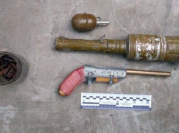 Операция "Оружие": в Торецке полицейские изъяли у подростка недетские игрушки