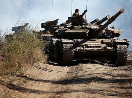 Беспилотник ОБСЕ обнаружил 48 танков в районе Донецка и военную автоколонну на Луганщине