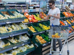 В супермаркете продают продукт с насекомыми, украинцы свирепствуют