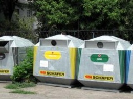 В Кременчуге "мусорная мафия" портит коммунальное имущество