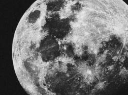 Ученые доказали существование атмосферы на Луне