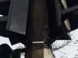На Поселке Котовского появился светофор на опасном перекрестке